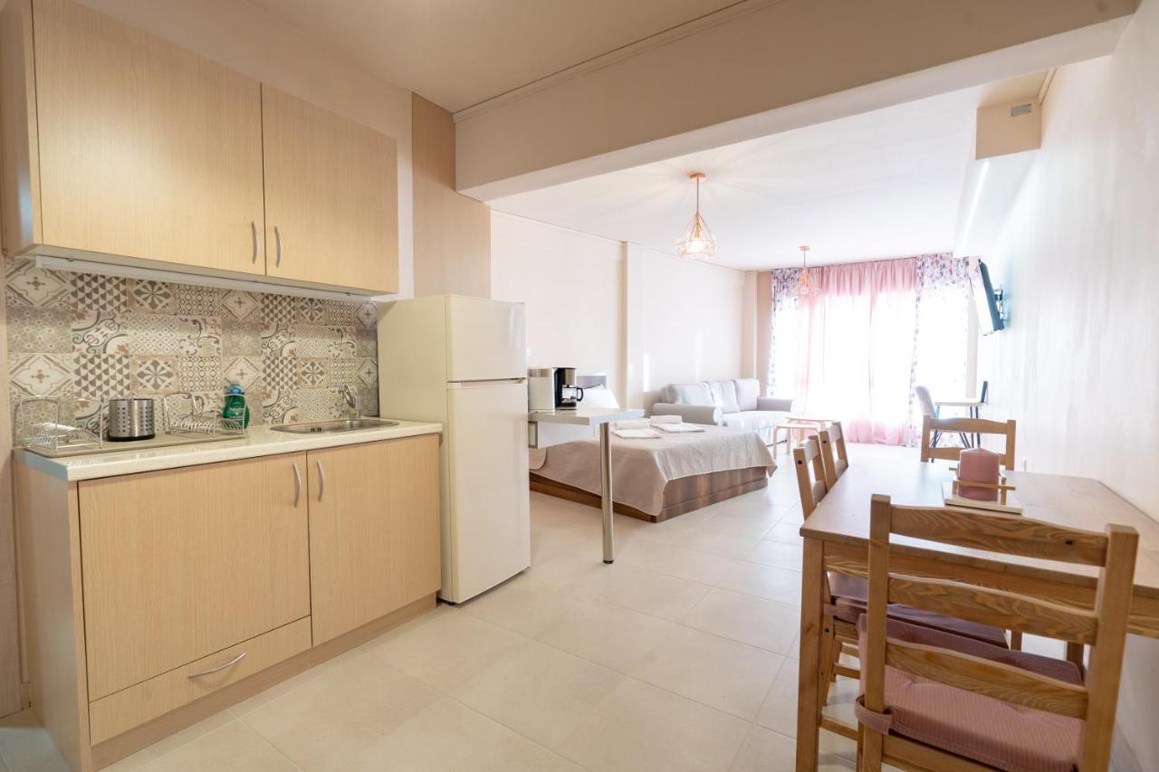 Monastiraki Metro Station Studio For 4 Persons Atenas Exterior foto